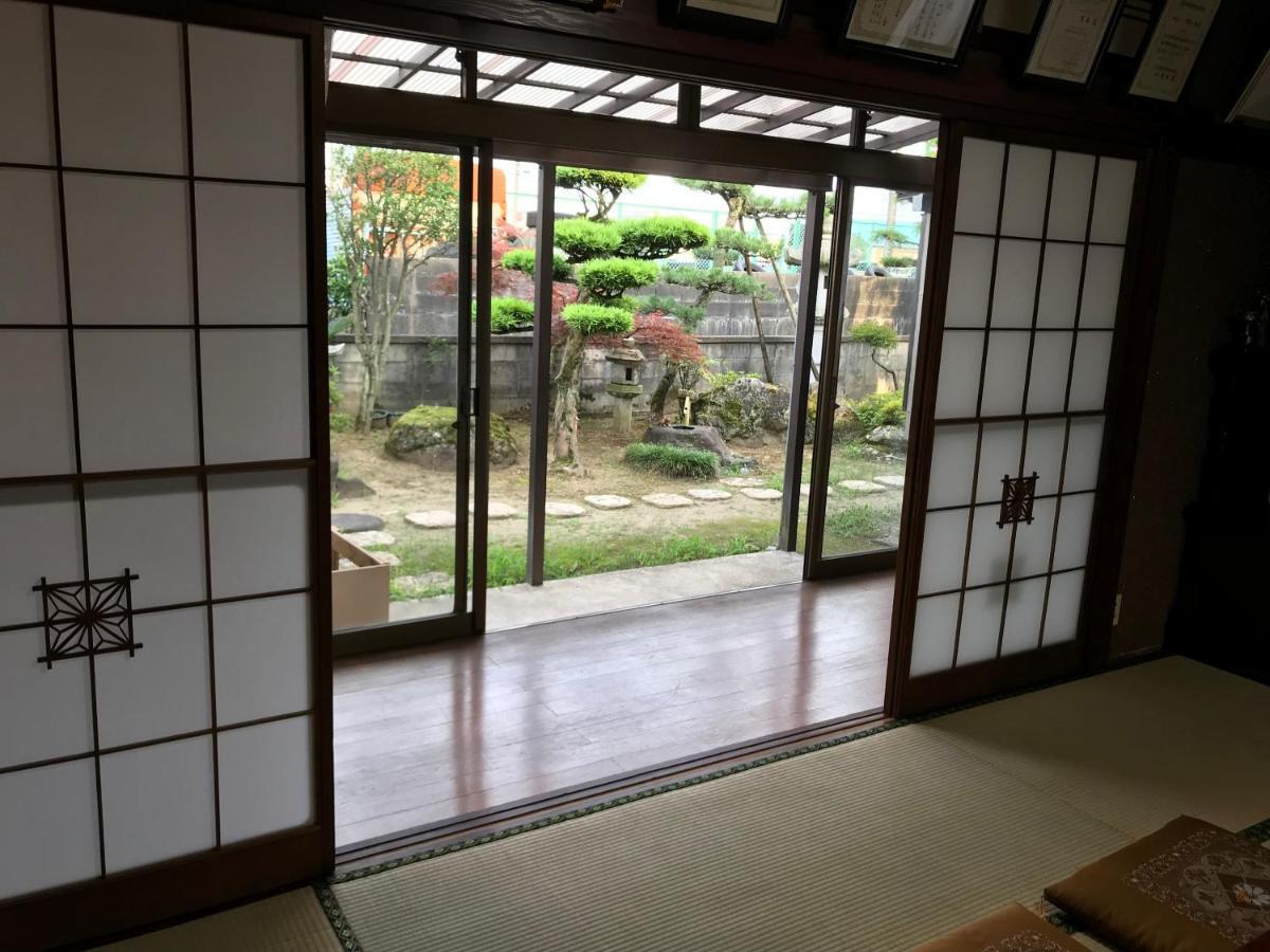 Relaxing House De Akemi Bed & Breakfast Imizu Exterior photo